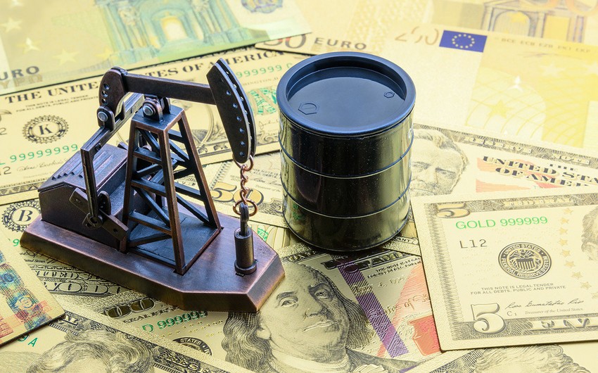 Цена азербайджанской нефти приблизилась к $80