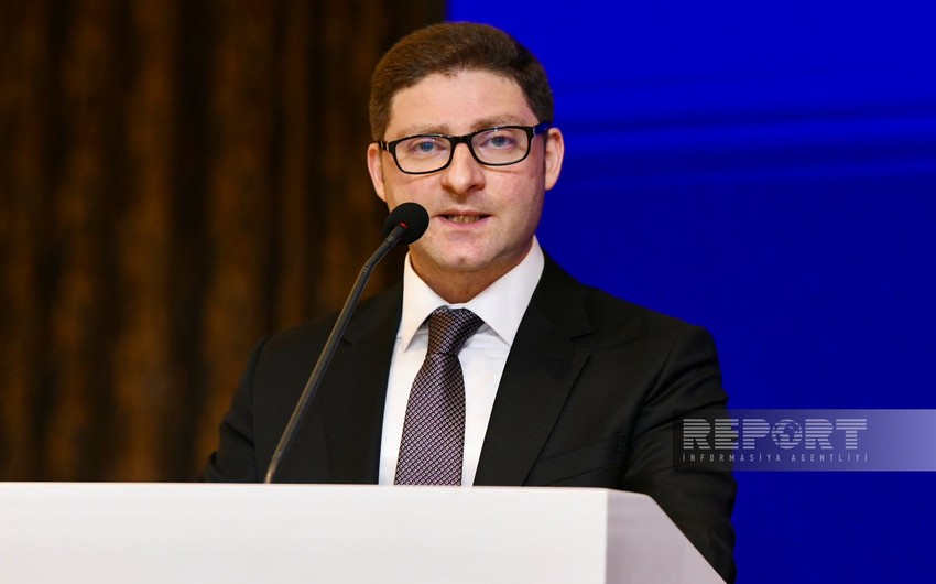 Оборот банковских карт в Азербайджане вырос на 27%