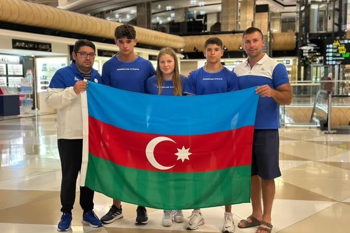 Азербайджанские гребцы отправились на чемпионат мира в Португалию