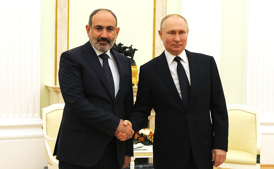 Пашинян рассказал о своих отношениях с Путиным