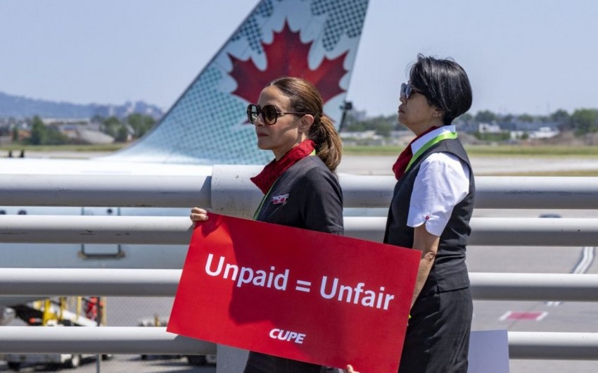 Бортпроводники Air Canada решили прекратить двухдневную забастовку
