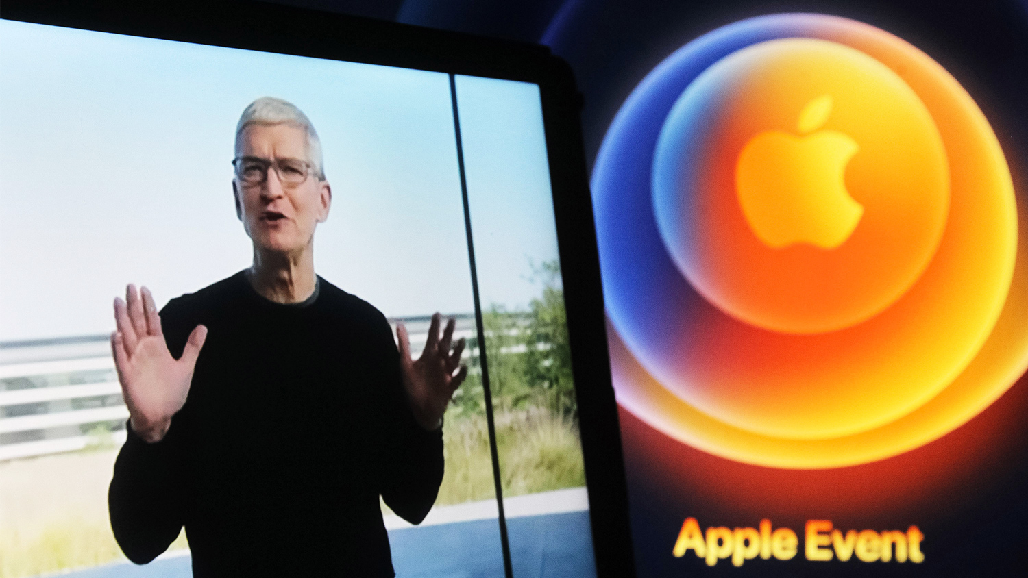 Apple продала три миллиарда iPhone