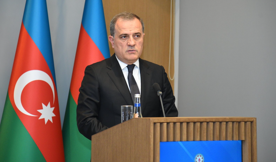 Байрамов поделился публикацией по случаю Дня Победы Турции