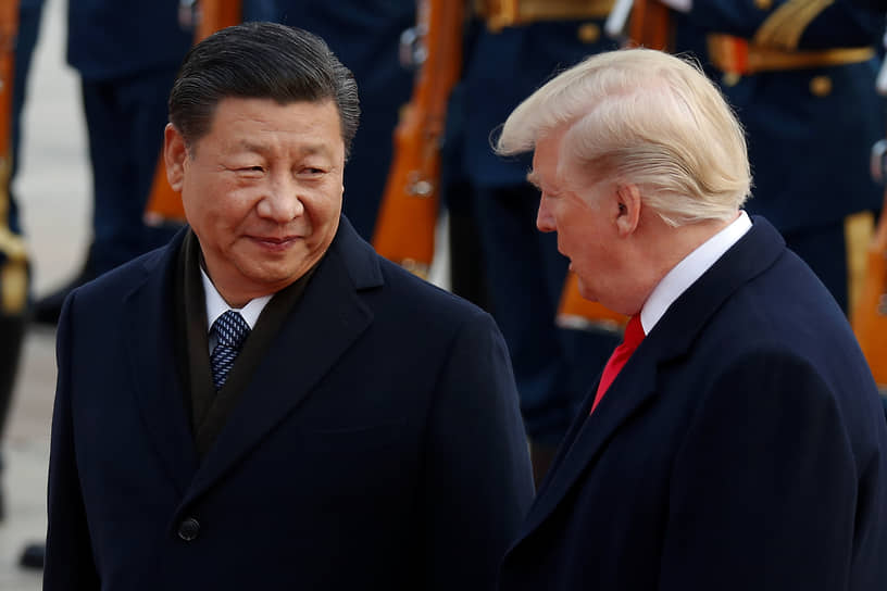 Трамп в пятницу проведет телефонный разговор с Си Цзиньпином

