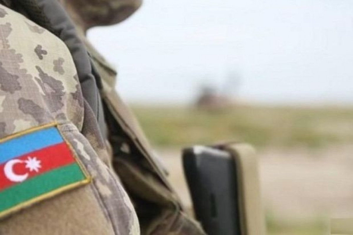 В Азербайджане увеличивается срок прохождения действительной военной службы для прапорщиков и мичманов
