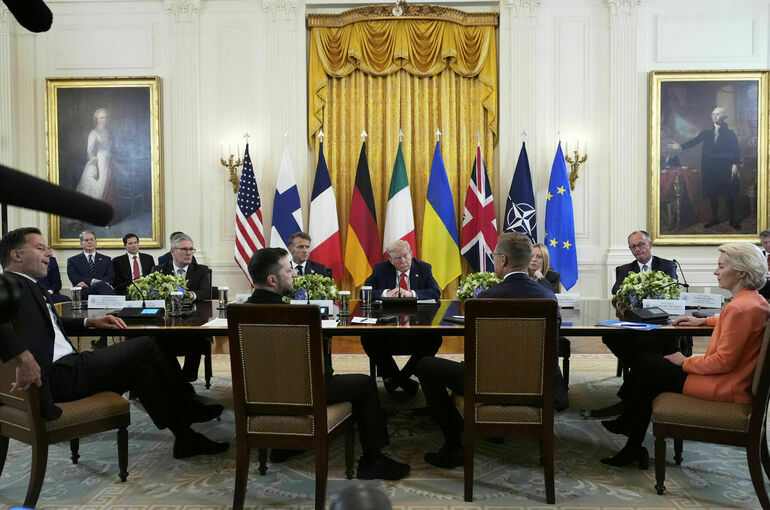 Трамп и лидеры европейских стран проводят онлайн-встречу
