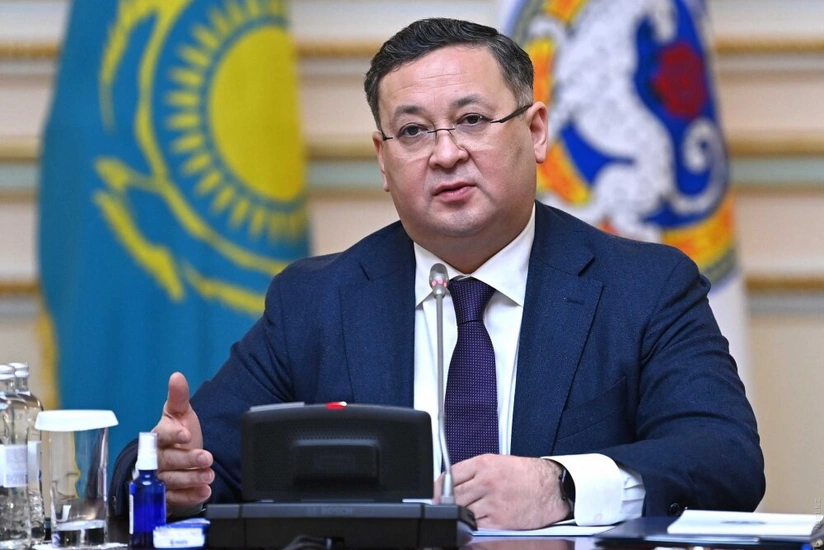 Глава МИД Казахстана заявил, что сидел на работе, когда появился фейк о его задержании
