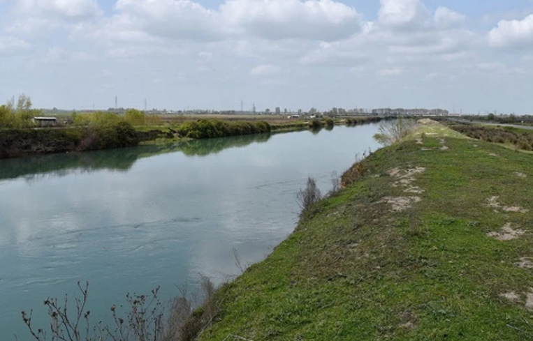 В водах Самур-Абшеронского канала найдено тело одного из утонувших