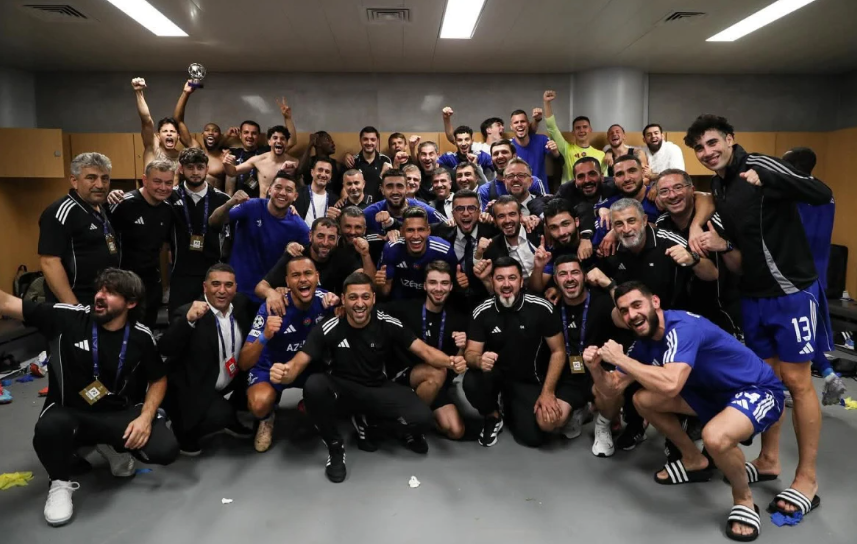Ильхам Алиев поздравил «Карабах» с исторической победой в Лиге чемпионов