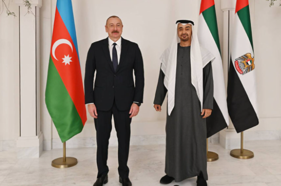 Президент Эмиратов прилетел в Физули