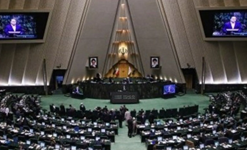 Парламент Ирана проведет экстренное совещание с МИД