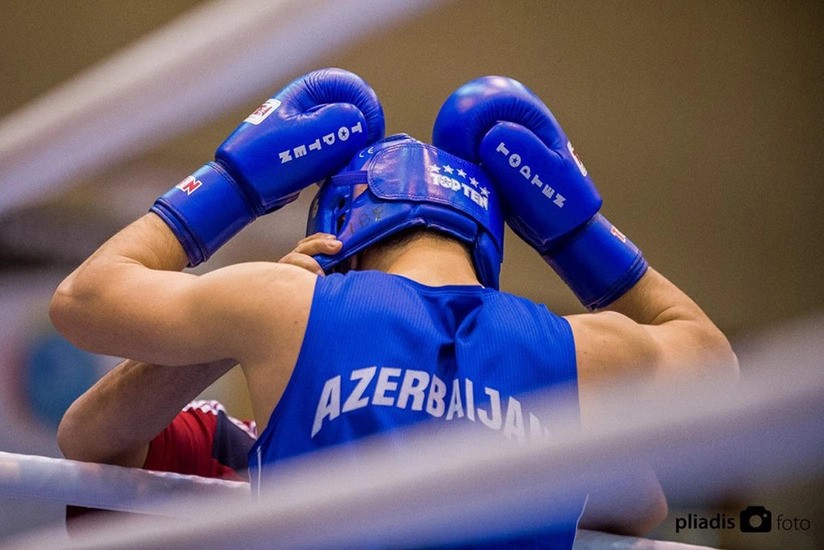 Еще 4 азербайджанских боксера вышли в полуфинал III Игр СНГ
