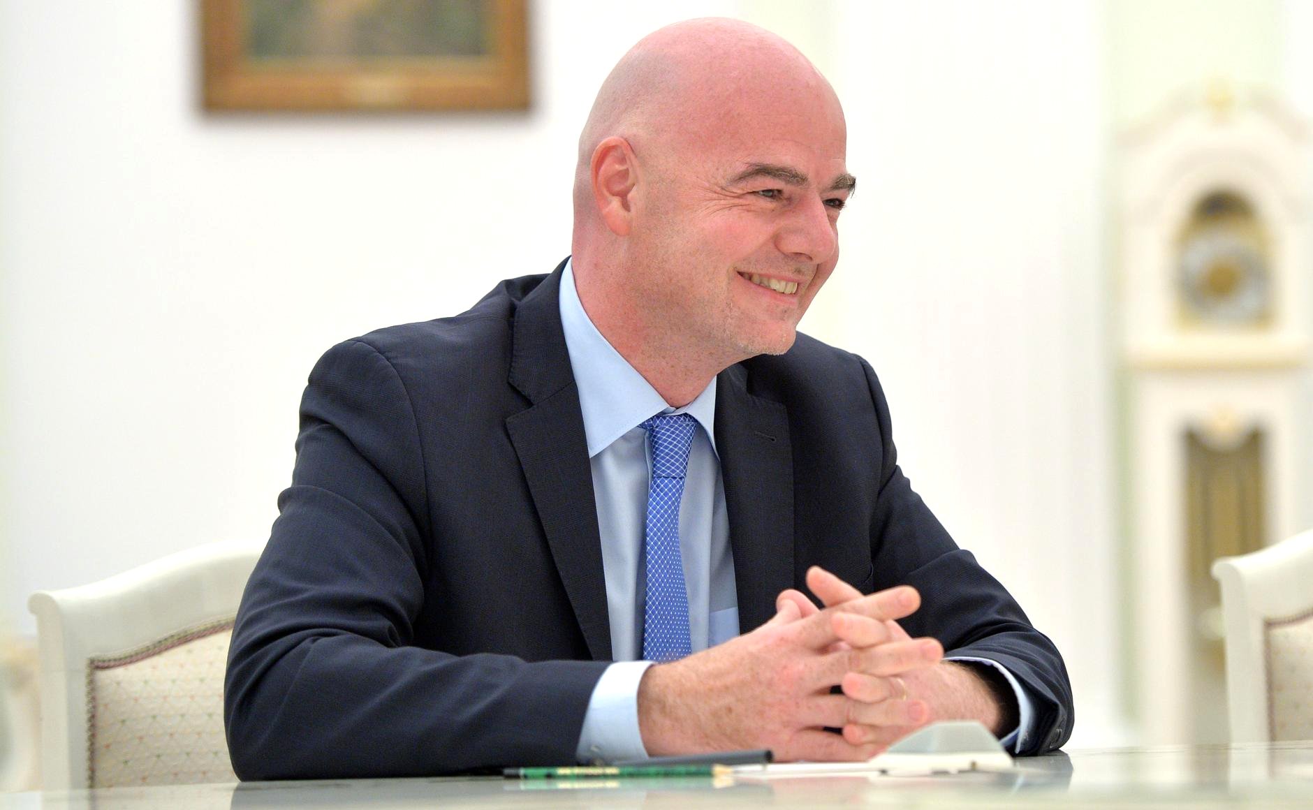 Президент ФИФА поздравил Азербайджан