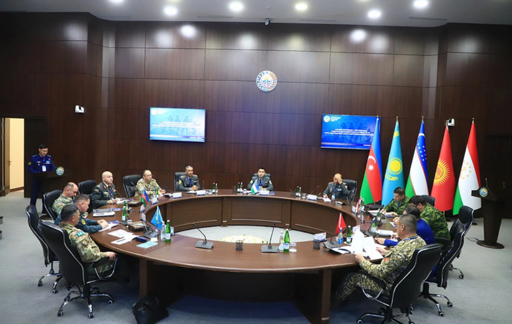 Университеты обороны Азербайджана и Узбекистана подписали меморандум