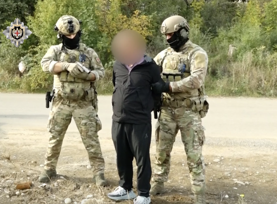 В Тбилиси задержаны граждане Китая с двумя килограммами урана