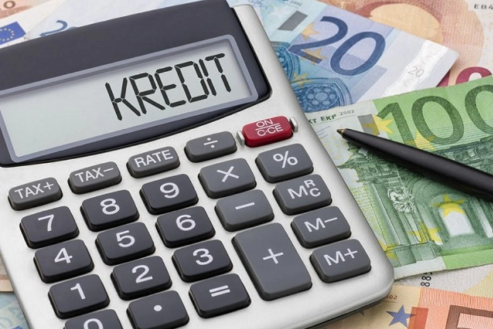 В Азербайджане объем проблемных кредитов вырос на 10%
