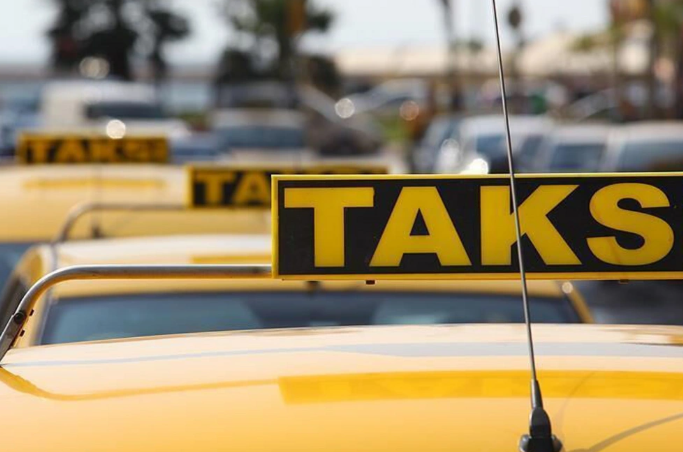 В Баку доля такси с 8-летним сроком эксплуатации составляет 67%
