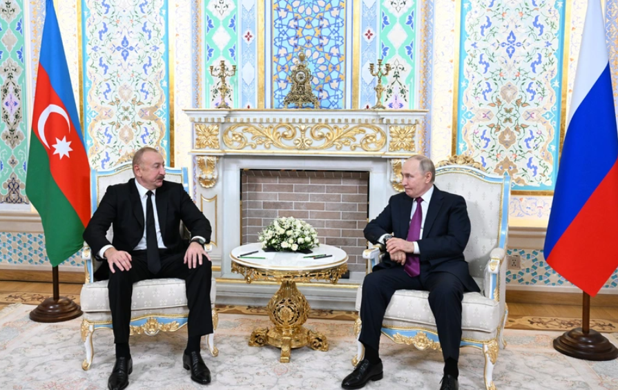 В Душанбе проходит встреча президентов Азербайджана и России