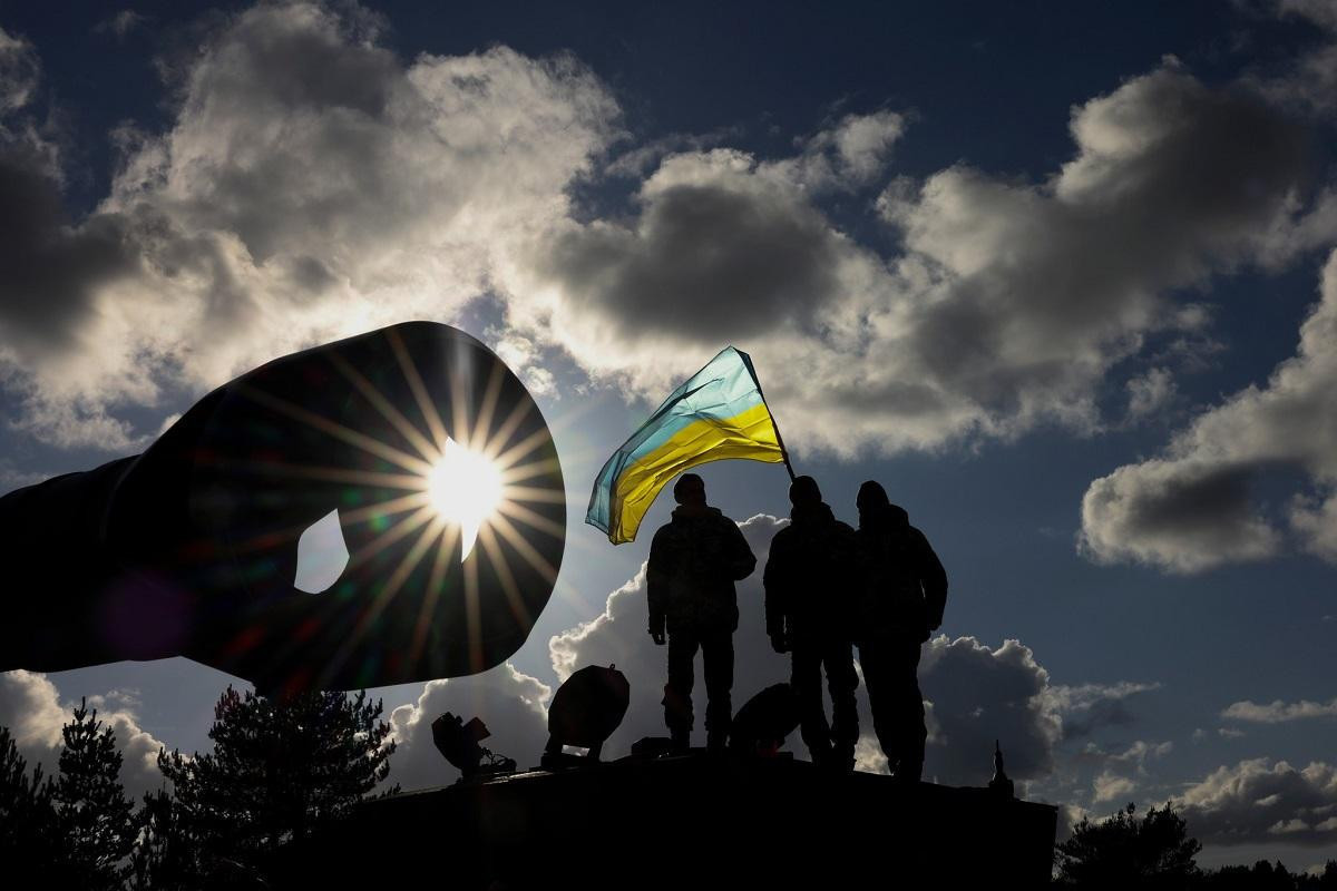 Россия нанесла удар по Днепропетровской области Украины, погибли военные

