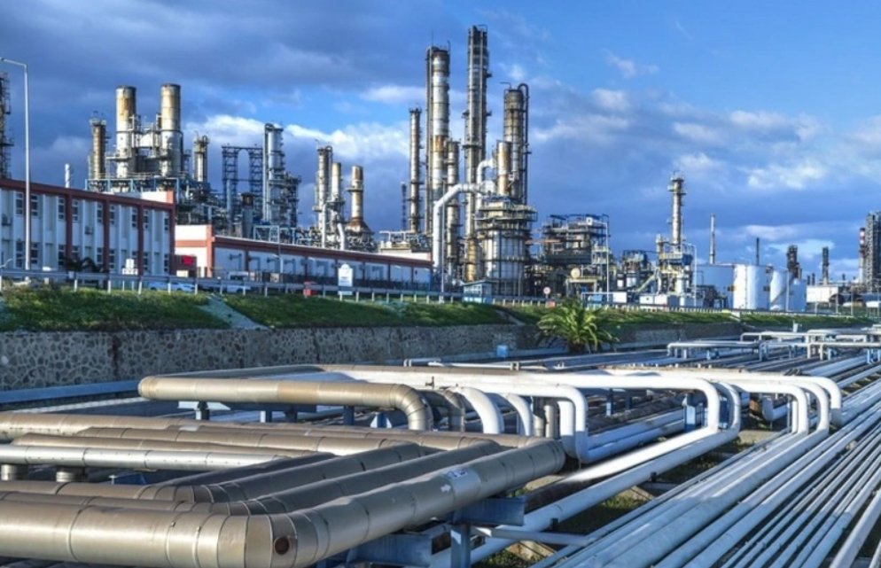 Азербайджан огласил планы по декарбонизации промышленности до 2035 года