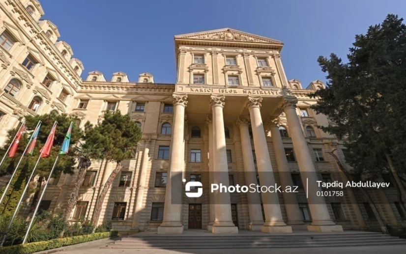 МИД Азербайджана поздравил Албанию с национальным праздником
