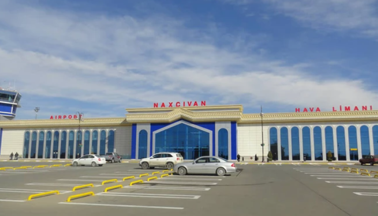В Нахчыване мужчина арестован за попытку домогательства в аэропорту