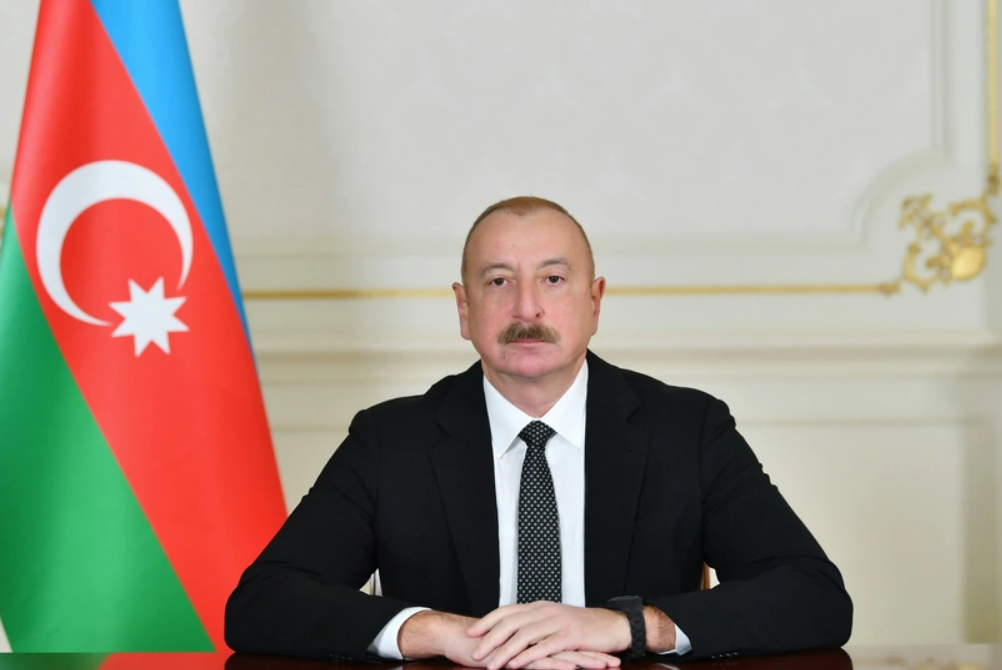 Милли Меджлис поздравил Ильхама Алиева с Днем солидарности азербайджанцев мира