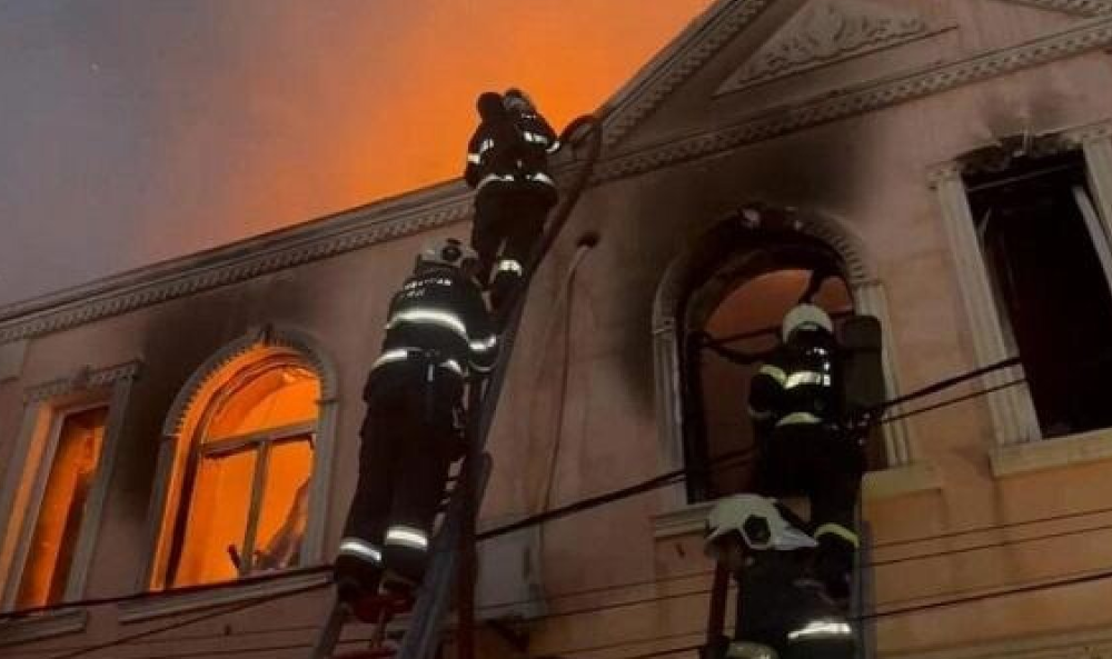 В Сабунчинском районе Баку произошел взрыв в частном жилом доме