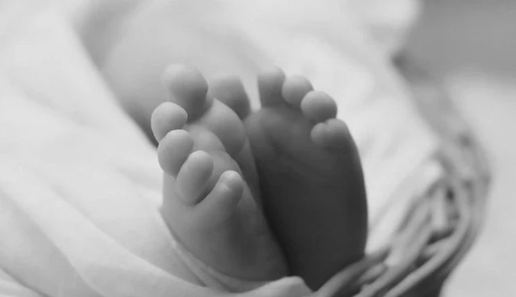 В хачмазском селе младенец погиб во время домашних родов