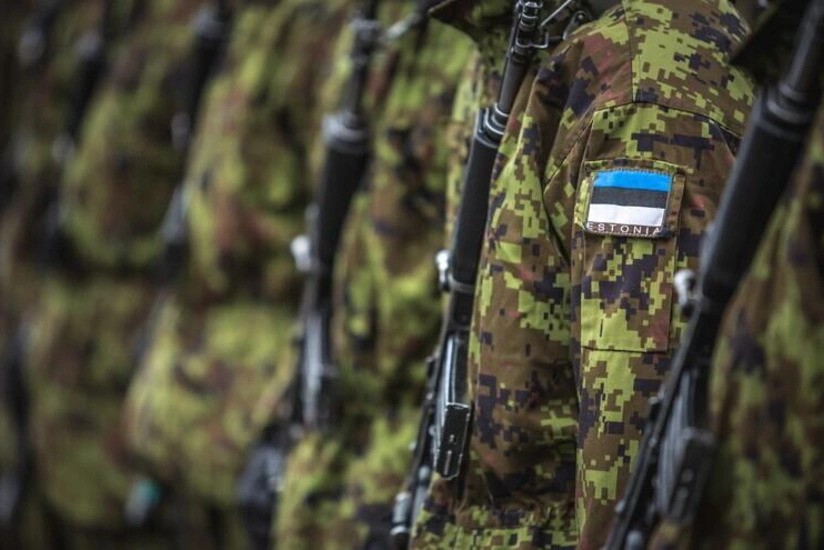 Эстония увеличила срок военной службы по призыву до года
