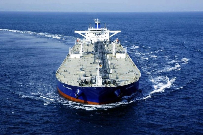 Послы ЕС согласовали санкции против 40 танкеров, перевозящих российскую нефть
