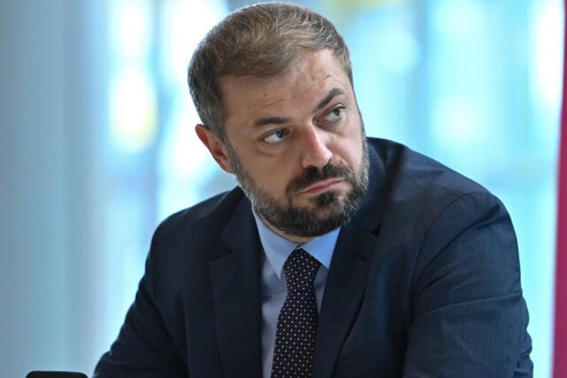 Папоян: Ереван и Баку договорились о поставках СПГ в Армению через Азербайджан
