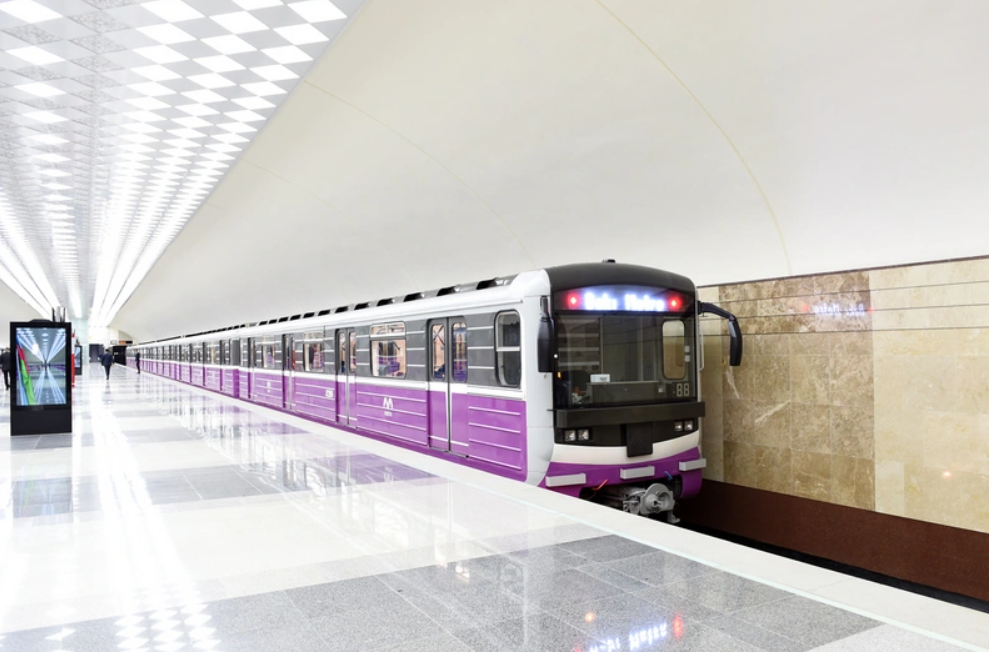 Бакинское метро в 2025 году перевезло около 227 млн пассажиров