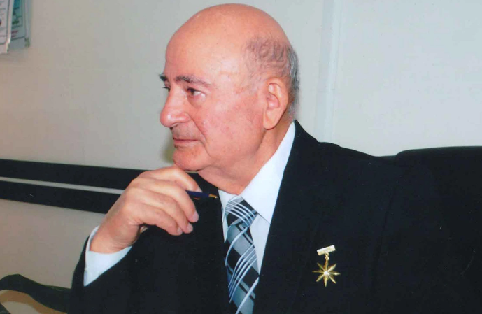 Поэт Гариб Мехди скончался в возрасте 90 лет