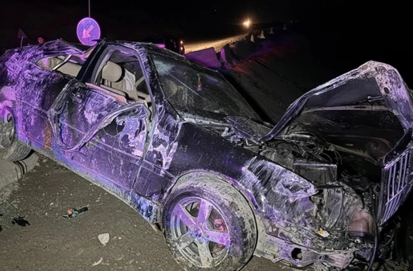 В результате ДТП в Агсу погибла 24-летняя девушка