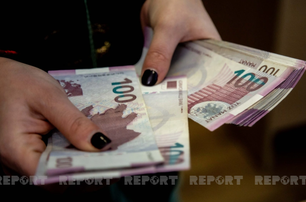 Госбюджет Азербайджана в январе исполнен с профицитом в 2,7 млрд манатов