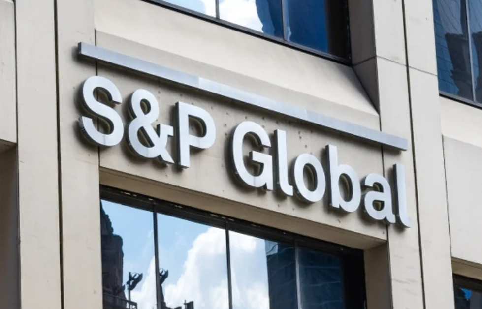 S&P повысило оценку банковского сектора Азербайджана