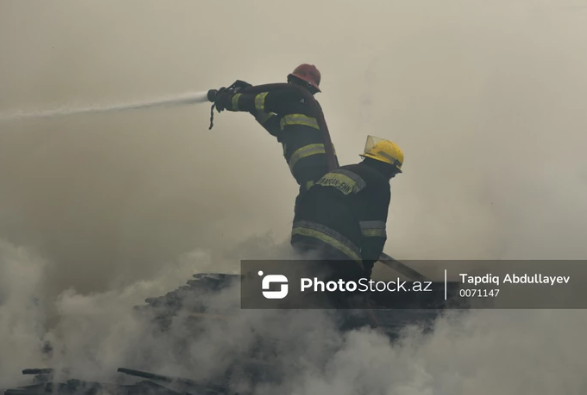 Пожар в Лянкяранском районе: в сгоревшем доме найдено тело хозяина