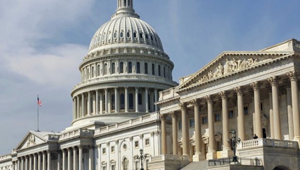 Конгресс намерен запретить Трампу сотрудничество с Россией