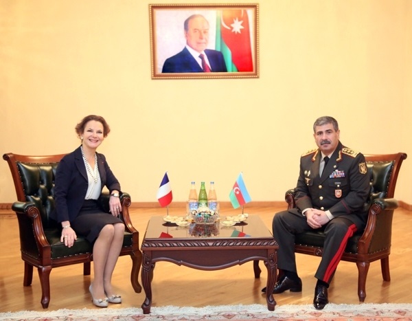 Закир Гасанов встретился с послом Франции 