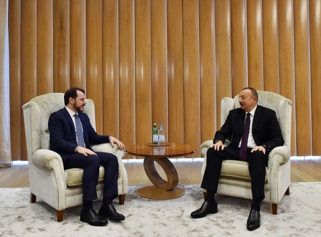 Ильхам Алиев  встретился с турецким министром - ОБНОВЛЕНО