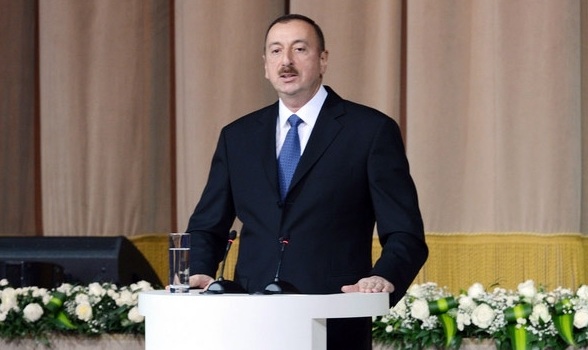 Президент Азербайджана на приеме по случаю Дня Республики