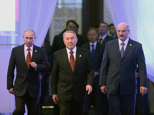 Путин, Назарбаев и Лукашенко посетят Ереван