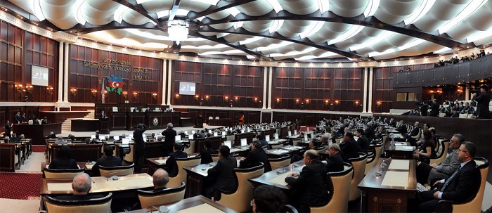 В Азербайджане принят закон о новой модели финансирования инвестпроектов