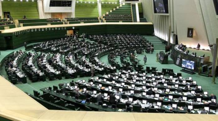 Заседание парламента в Тегеране проходит в обычном режиме