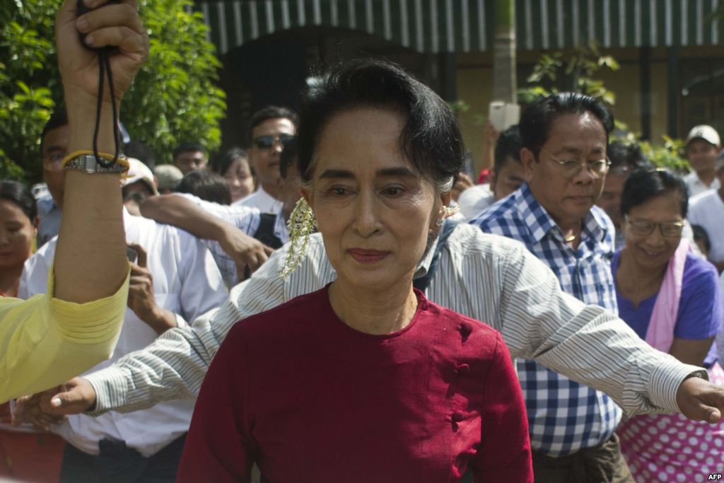 Лидер Мьянмы о "тотальной дезинформации"