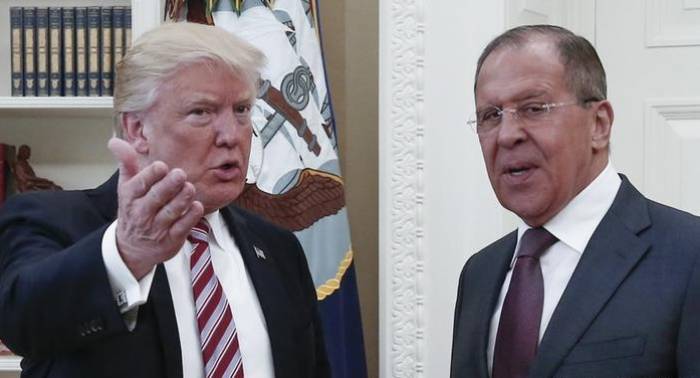 Трамп рассказал Лаврову о планах ИГ взорвать самолет