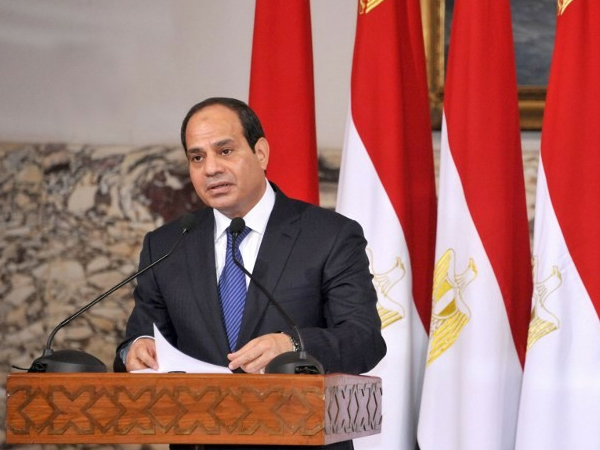 Президент Египта помиловал журналистов "Аль-Джазиры" и еще 98 человек