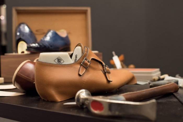 В Азербайджане сократилось производство обуви