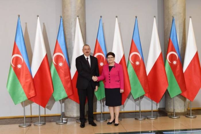 Состоялась встреча Президента Азербайджана и премьер-министра Польши (ФОТО)